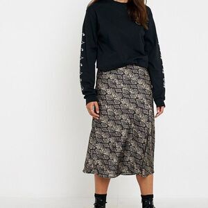 Urban Outfitters Grey Beige Black Snake Animal Print Rowan Slip Skirt Size S